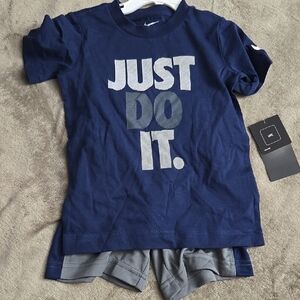 Nike Kids Matching Set in Navy and Gray
